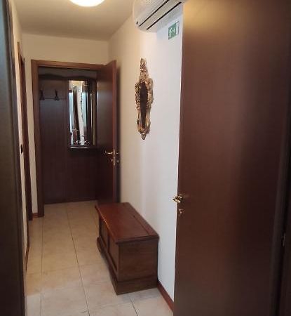 Appartamento In Centro Home Monfalcone Bagian luar foto
